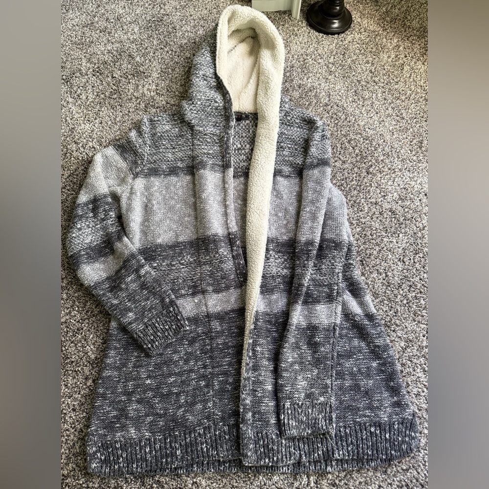 Lety & Me Black White Grey cardigan Xl